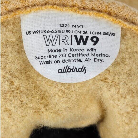 ALLBIRDS WOMEN'S WOOL RUNNERS – LUX BEIGE ZQ MERINO WOOL SNEAKER, SIZE 9 - Picture 10 of 10